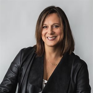 Lorilyn Wallace